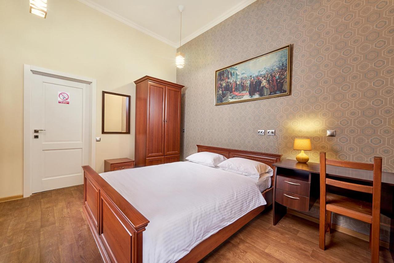 Cossacks Hostel Lvov Exteriér fotografie