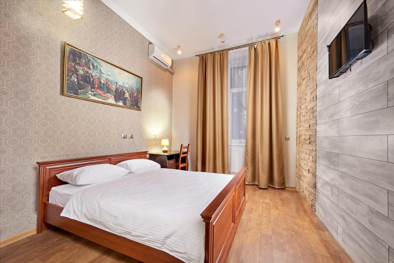 Cossacks Hostel Lvov Exteriér fotografie